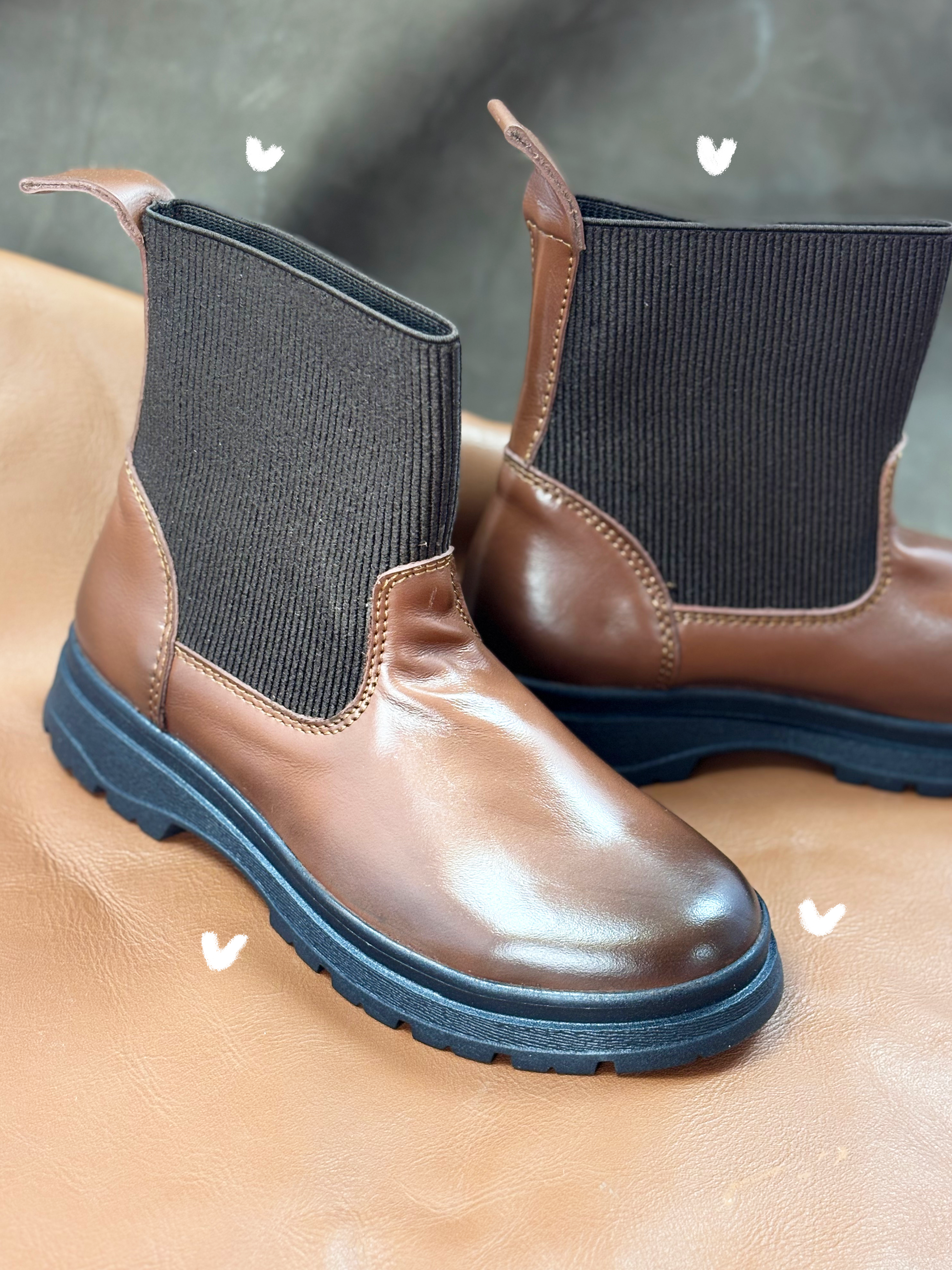 Bota Casual Para Niña Mod 905 100% Piel (18 al 21.5). (18.0 -21.5)